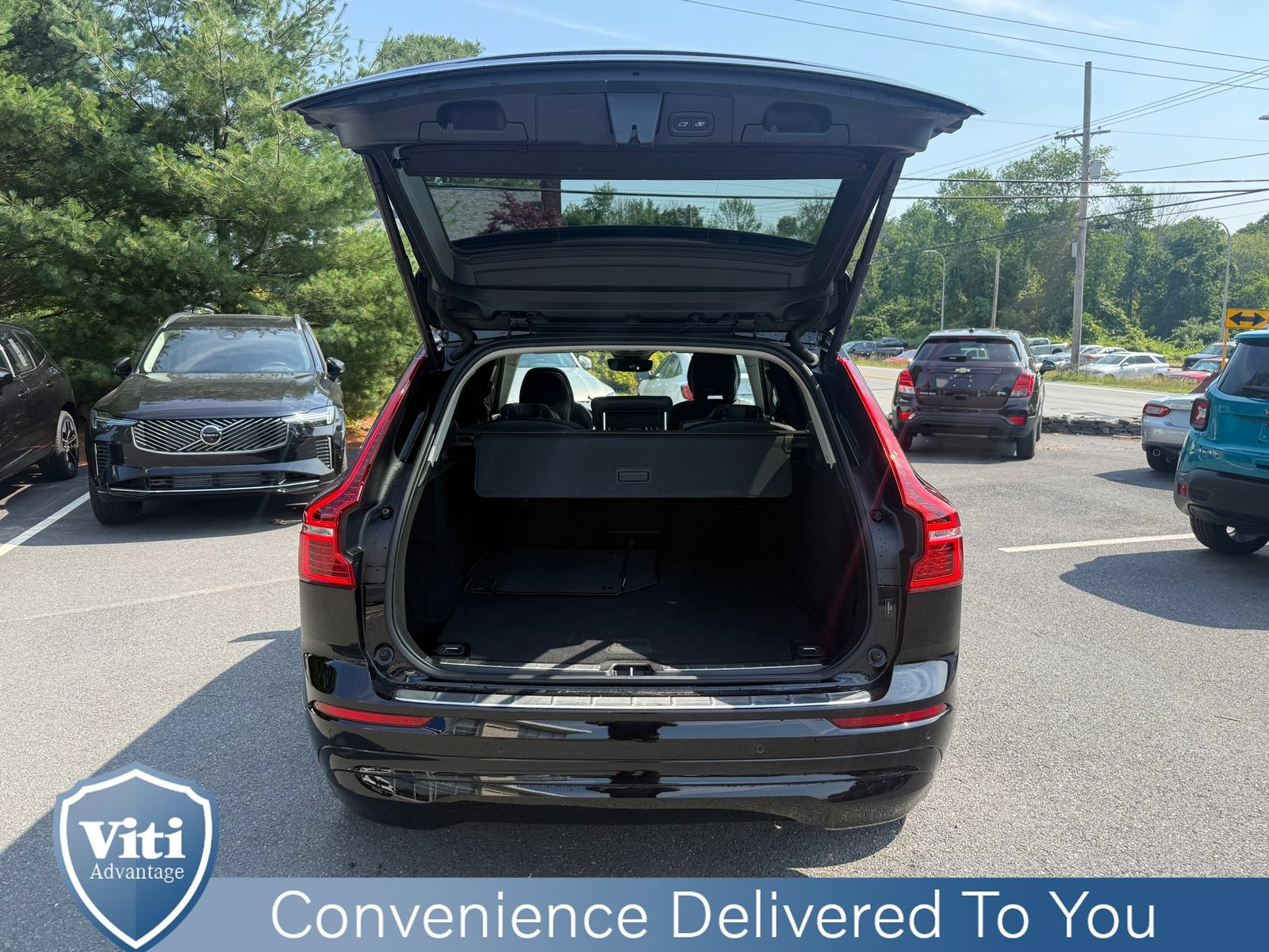 Certified 2023 Volvo XC60 B5 Core w/ Climate Package AWD/4WD image 23