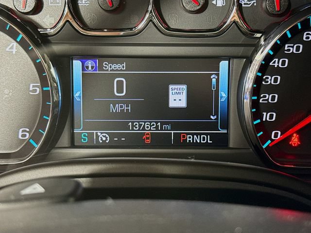 Used 2017 Chevrolet Suburban LT AWD/4WD image 15