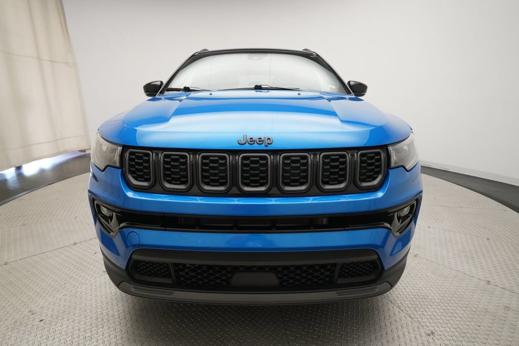Used 2026 Jeep Compass Limited AWD/4WD image 11