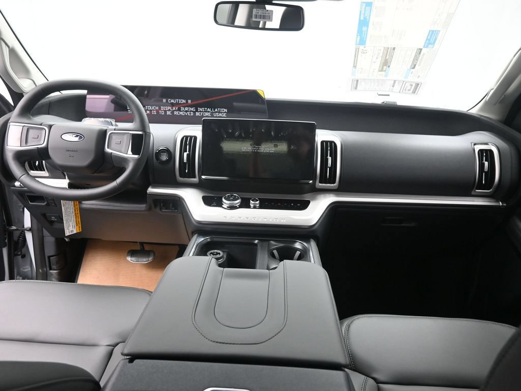 New 2026 Ford Expedition Active RWD image 14