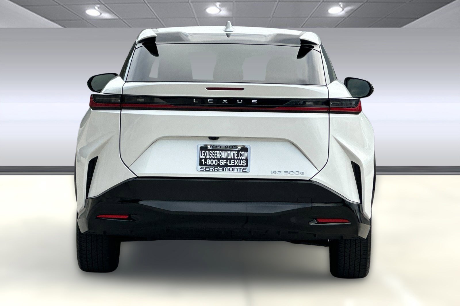 Used 2025 Lexus RZ 300e image 10