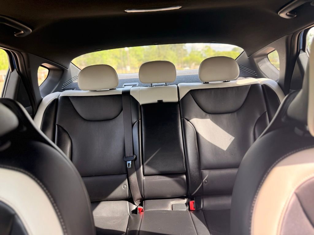 Used 2025 Kia K4 GT-Line w/ GT-Line Premium Package image 16