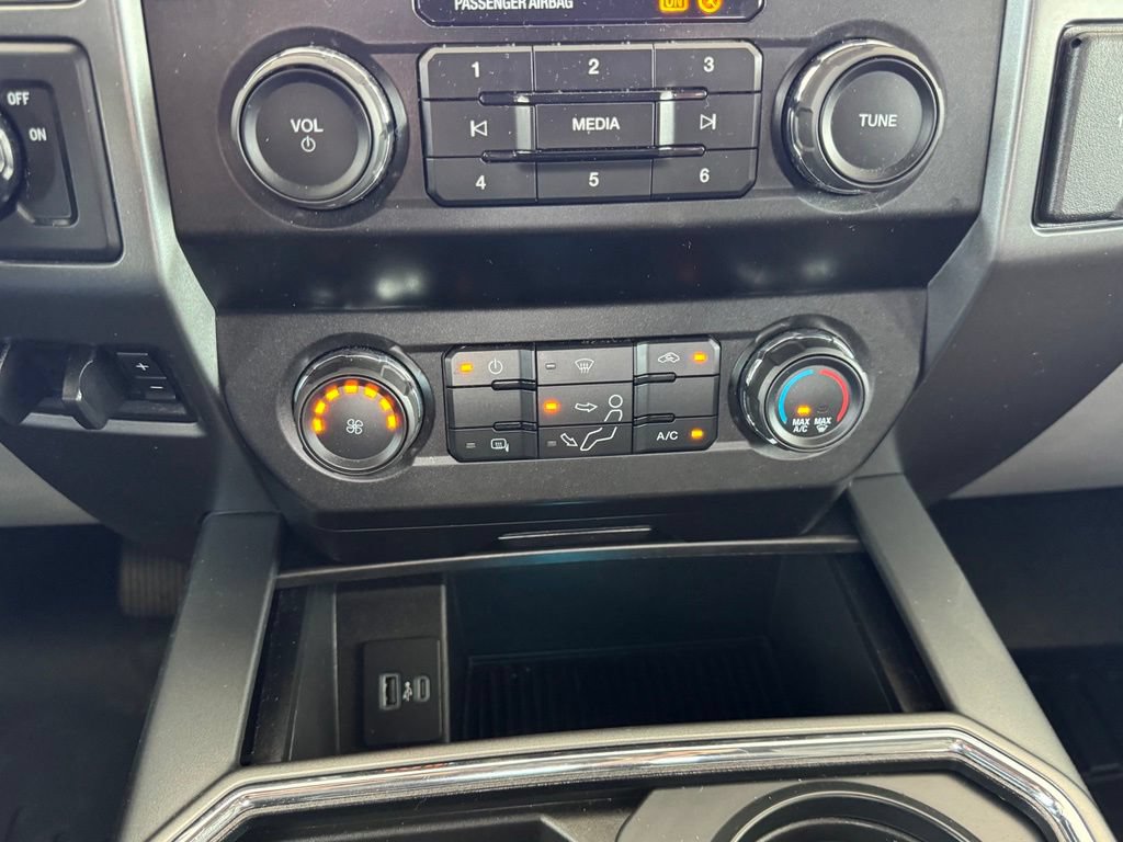 Used 2020 Ford F250 XLT w/ XLT Value Package RWD image 30