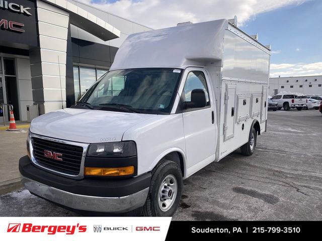 New 2026 GMC Savana 3500 w/ Power Convenience Package RWD image 1