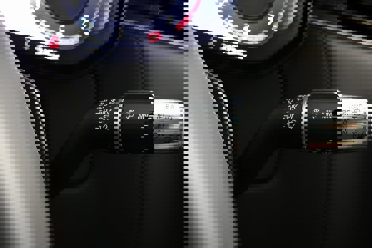 Used 2022 Land Rover Range Rover Long Wheelbase First Edition image 28