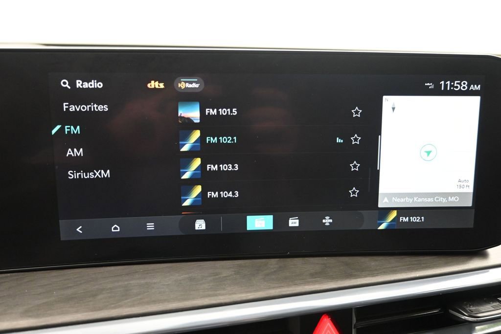 Certified 2024 Kia Sorento SX AWD/4WD image 18