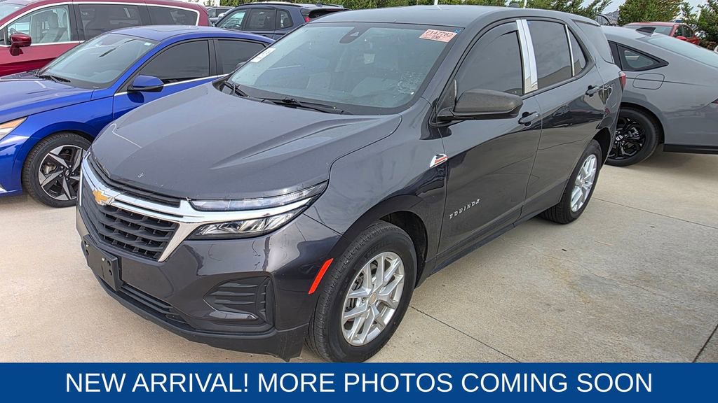 Used 2022 Chevrolet Equinox LS w/ LS Convenience Package