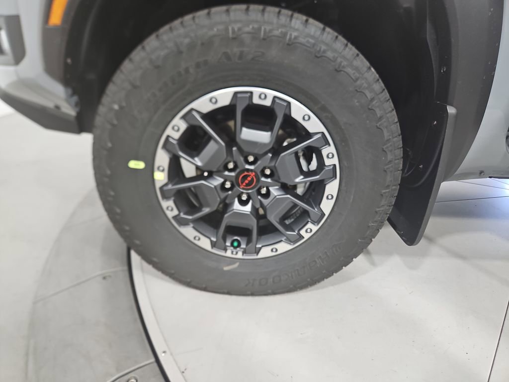 New 2026 Nissan Frontier PRO-4X AWD/4WD image 25