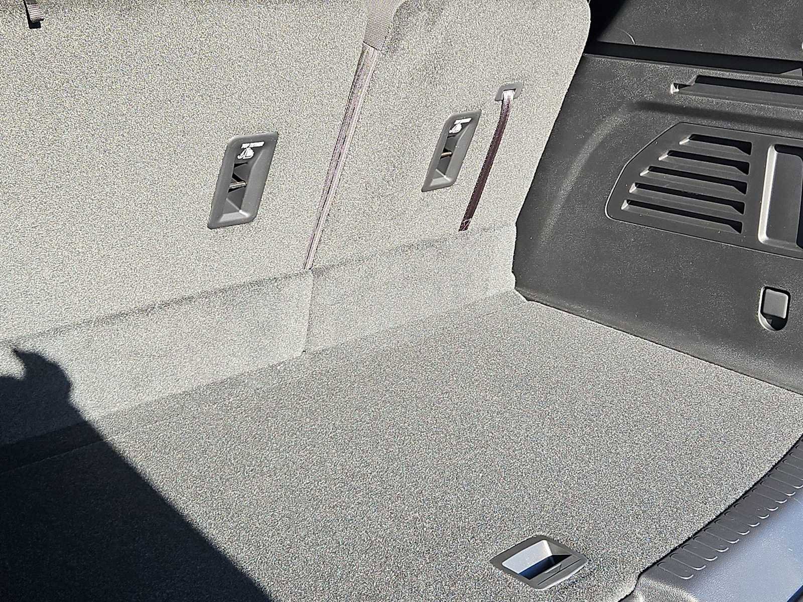 New 2026 Chevrolet Traverse LT w/ Driver Confidence Package image 11