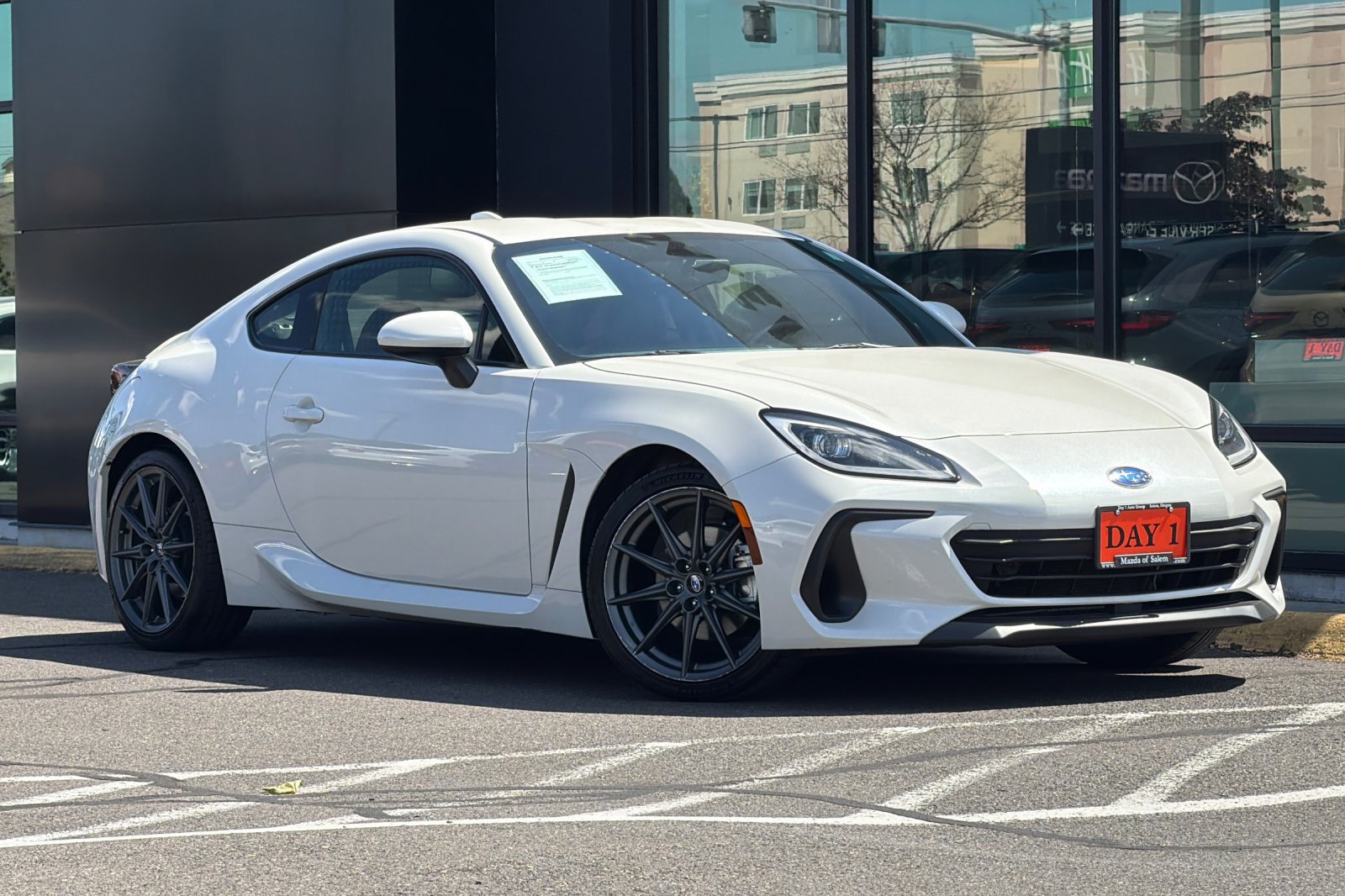 Used 2025 Subaru BRZ Limited RWD image 2