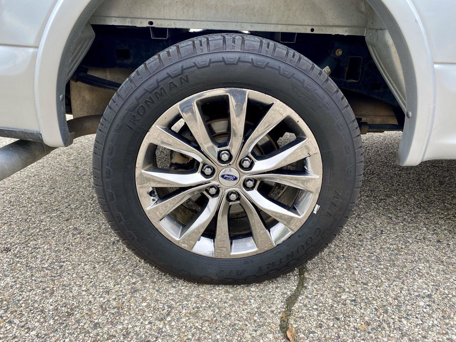 Used 2017 Ford F150 Lariat image 18