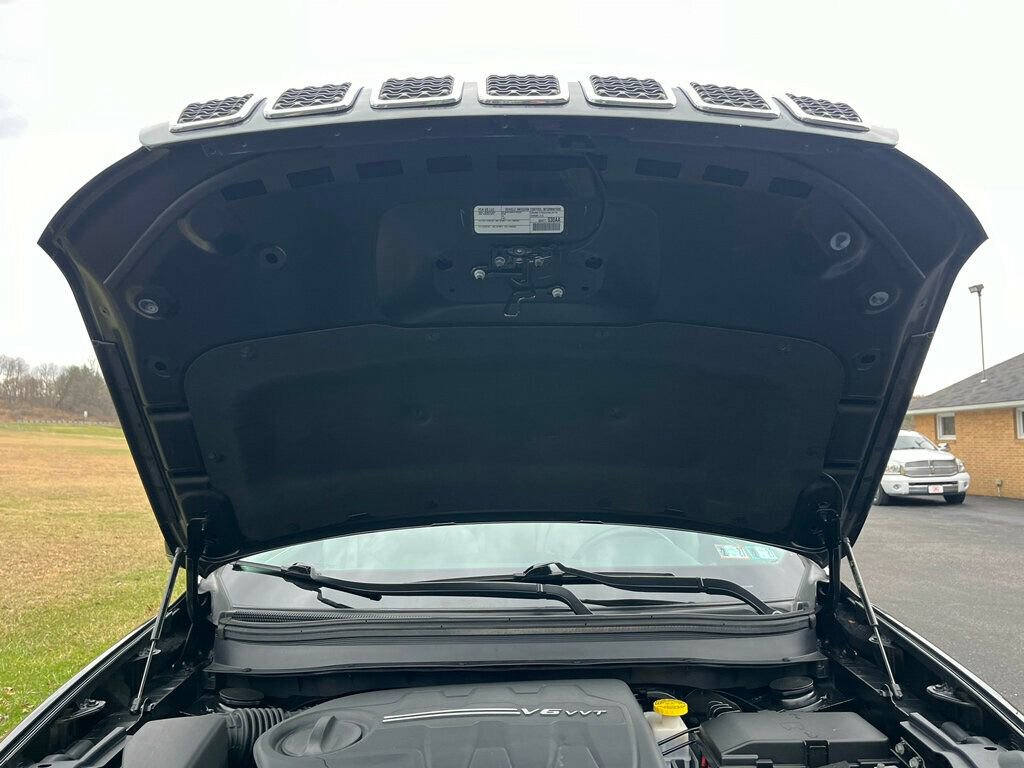 Used 2021 Jeep Cherokee Limited image 40