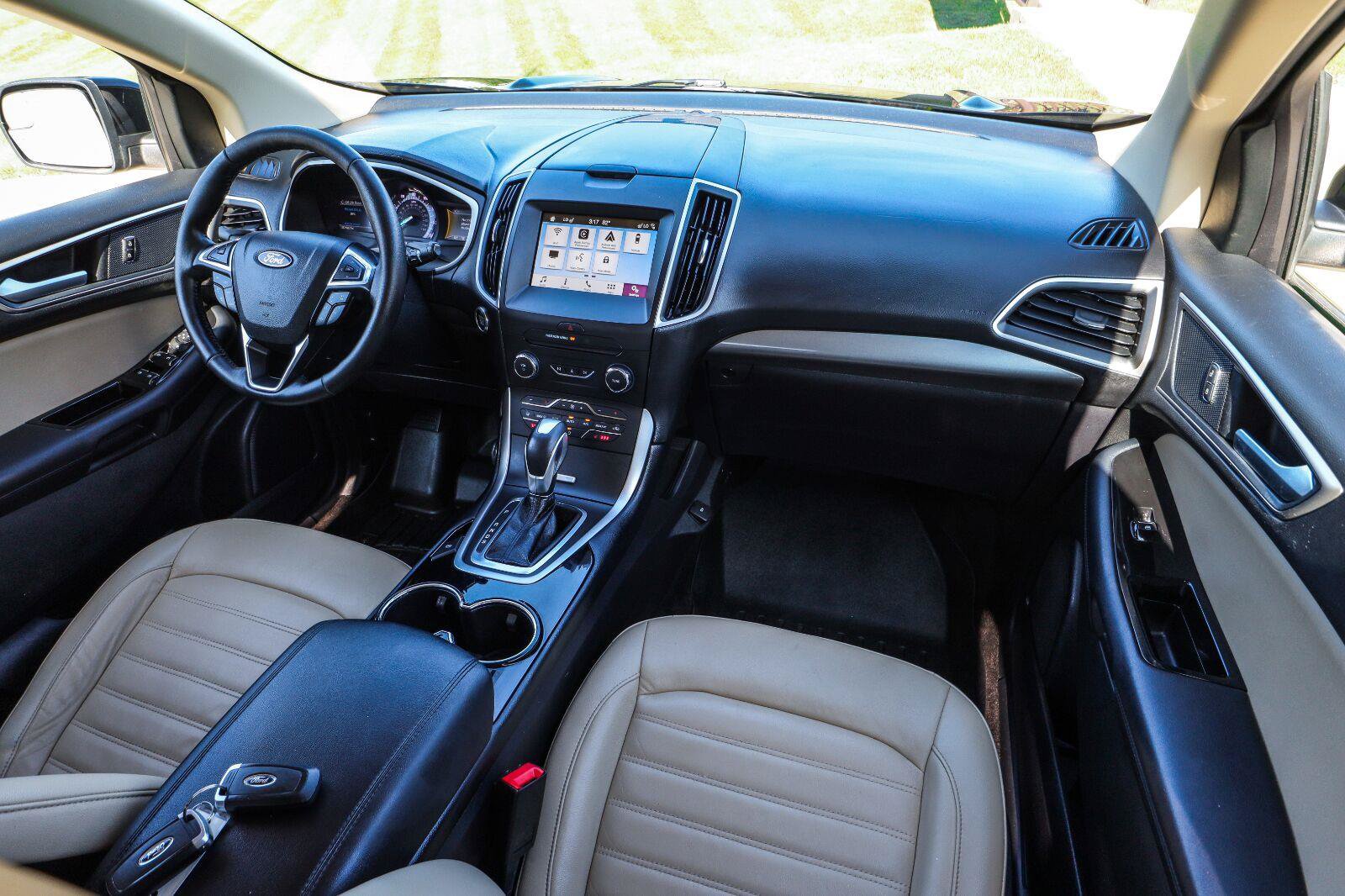 Used 2018 Ford Edge SEL w/ Equipment Group 201A AWD/4WD image 30