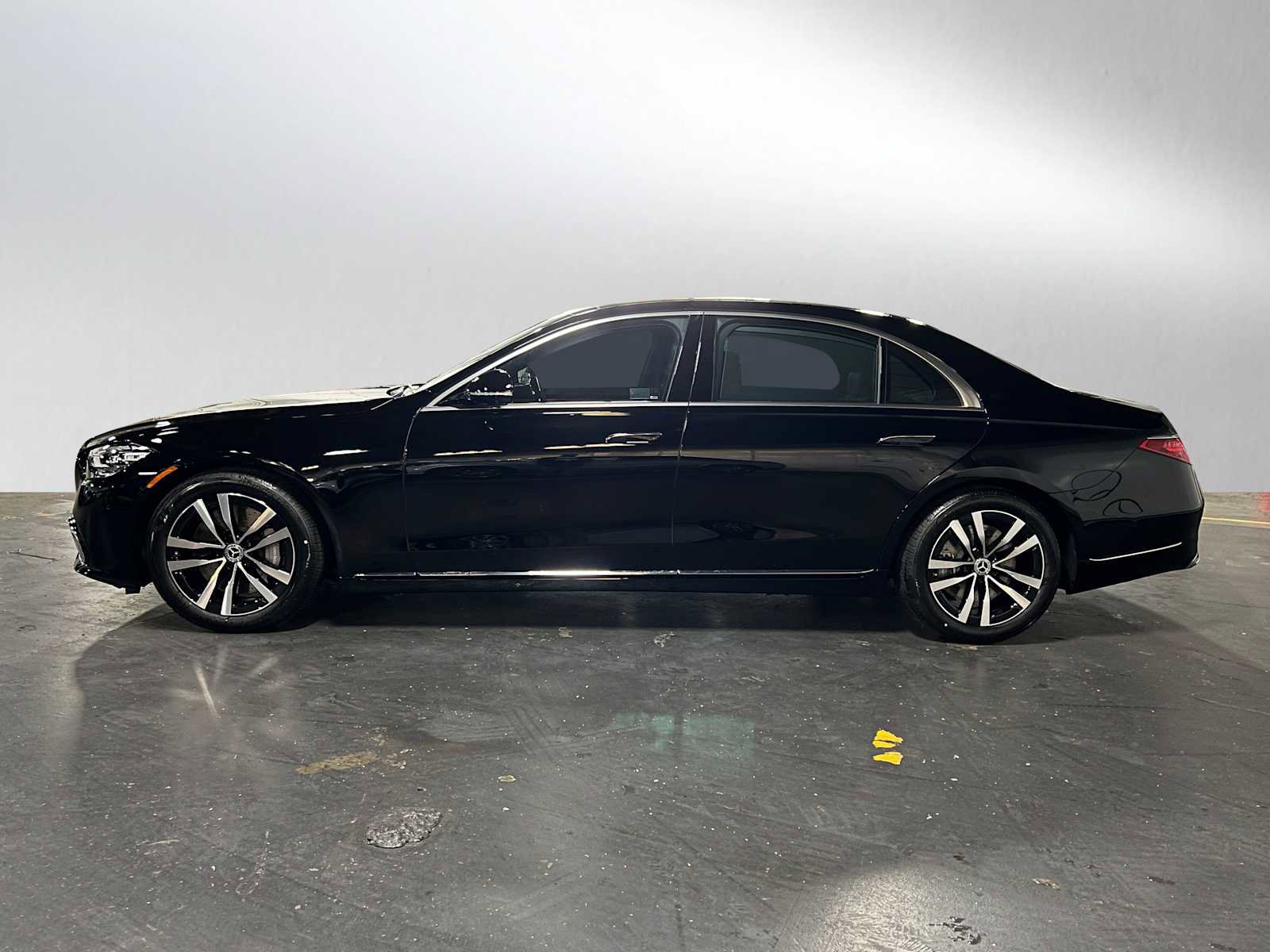 New 2026 Mercedes-Benz S 500 4MATIC image 6
