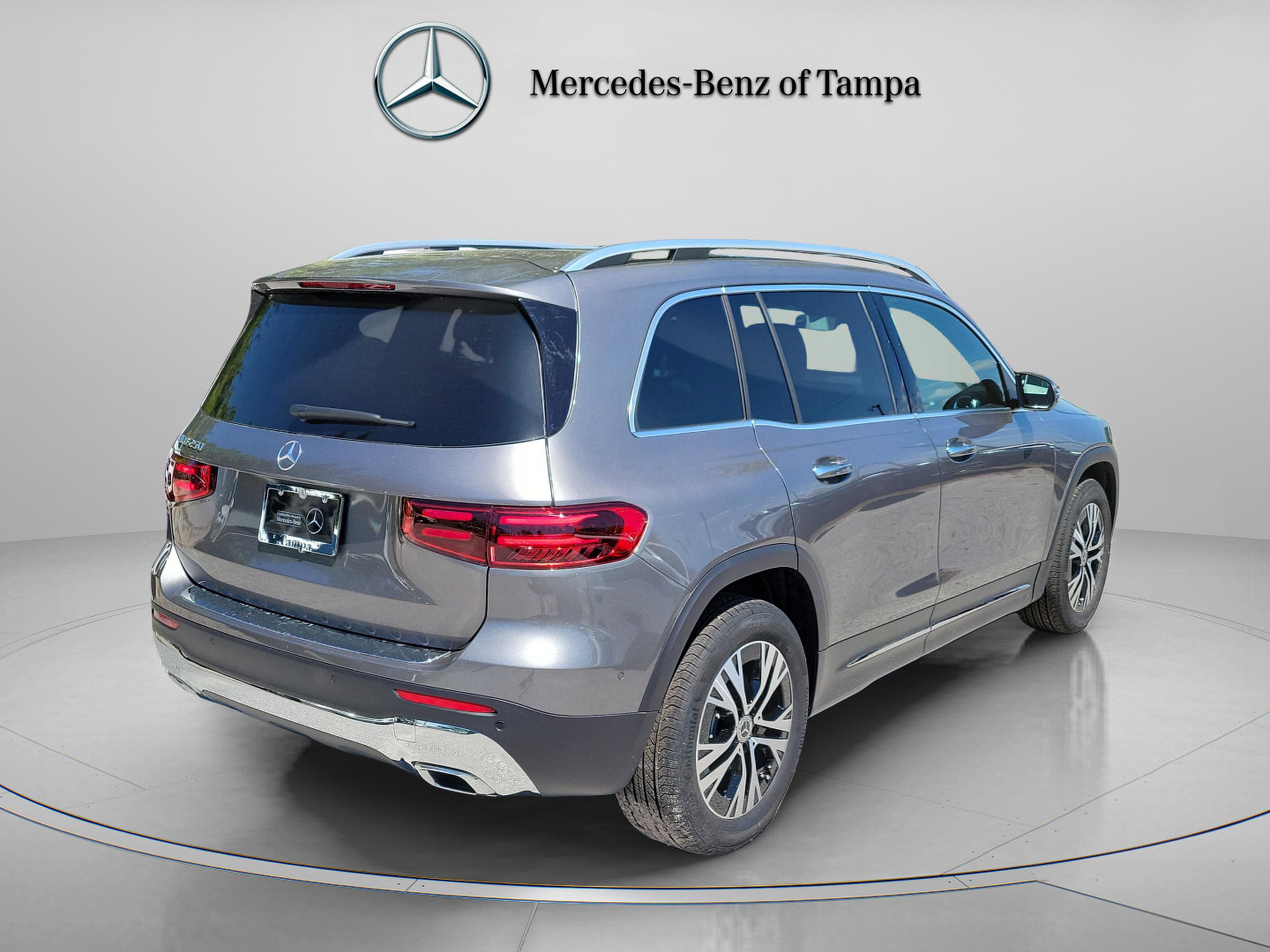 Certified 2026 Mercedes-Benz GLB 250 GLB 250 image 3