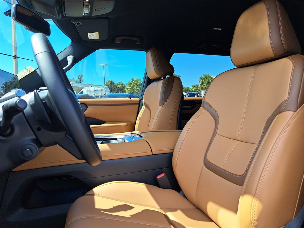 New 2026 Nissan Armada SL image 8