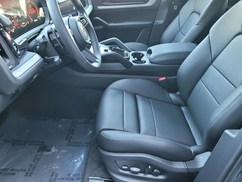 New 2026 Porsche Cayenne image 21