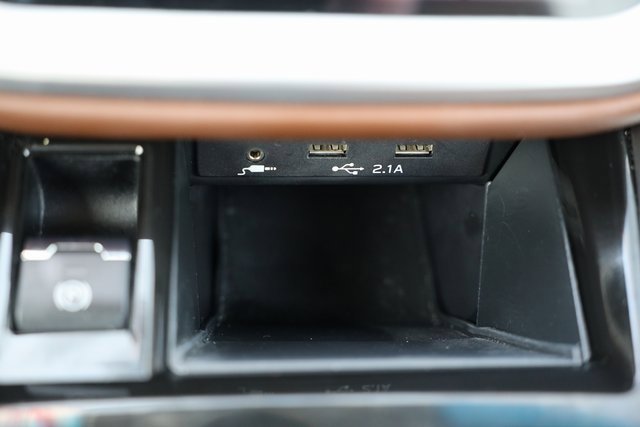Certified 2022 Subaru Outback Touring XT image 47