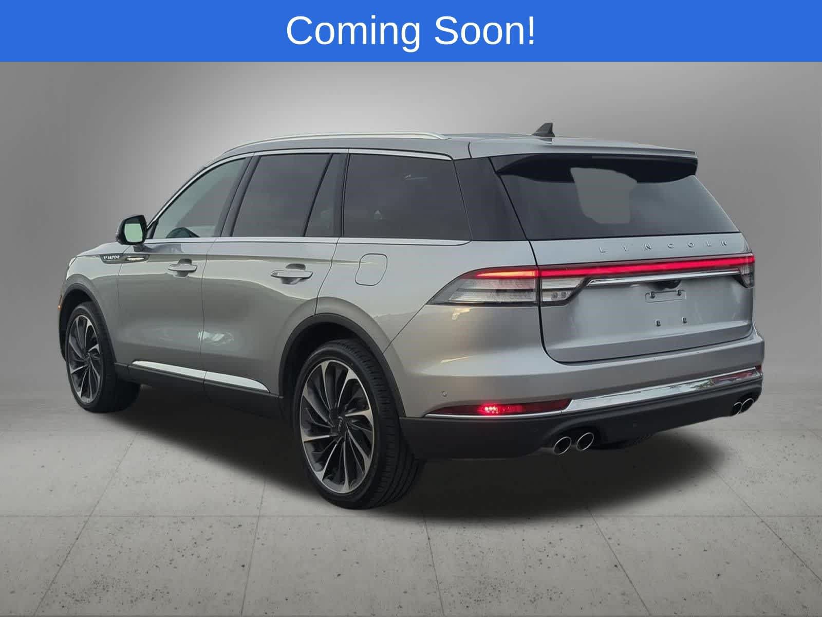 Used 2024 Lincoln Aviator Reserve w/ Equipment Group 201A AWD/4WD image 4