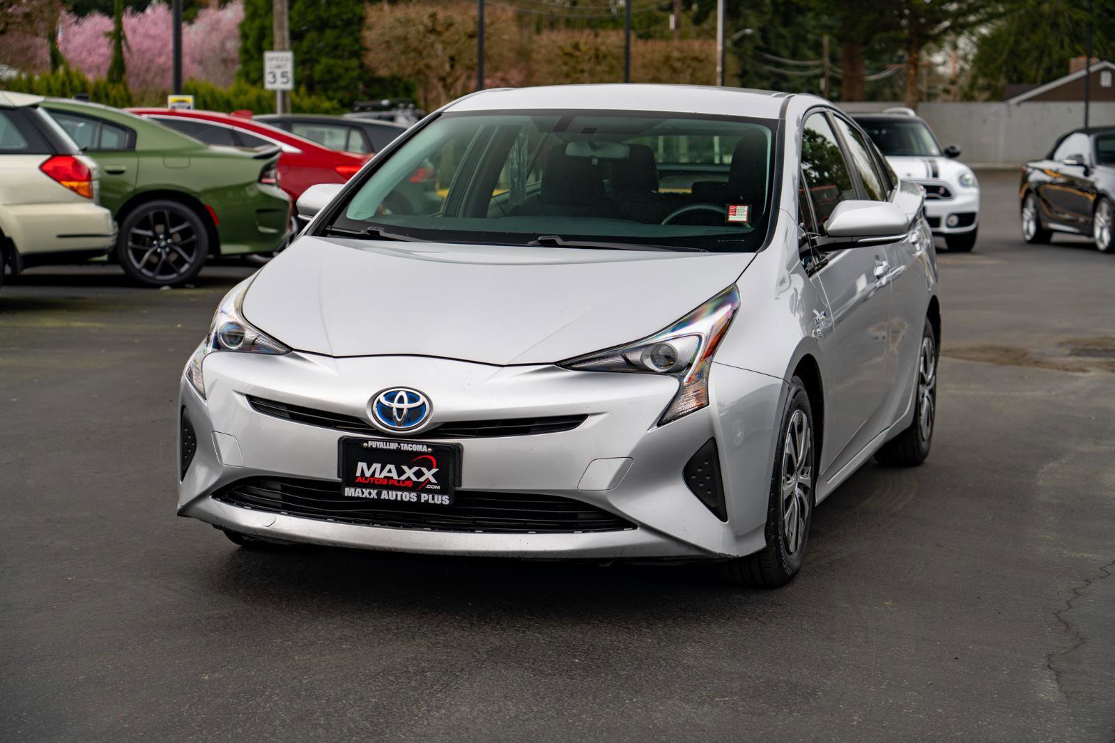 Used 2016 Toyota Prius Two image 4