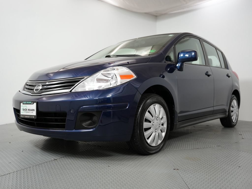 Used 2012 Nissan Versa 1.8 S FWD image 3