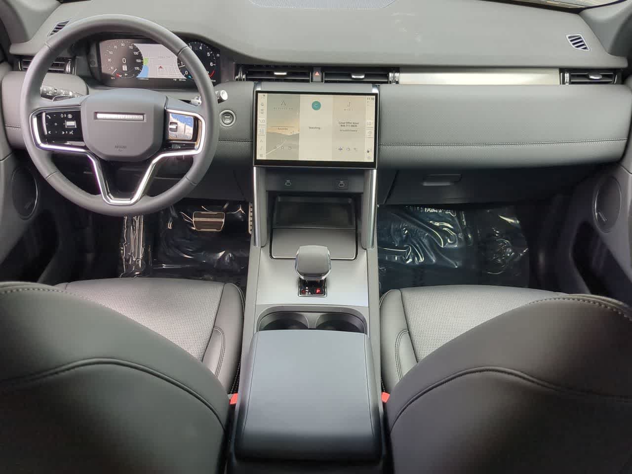 Certified 2025 Land Rover Discovery Sport Dynamic SE AWD/4WD image 15
