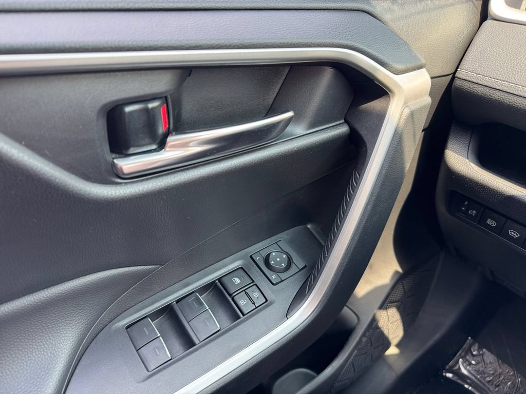 Certified 2024 Toyota RAV4 XLE w/ Convenience Package AWD/4WD image 11
