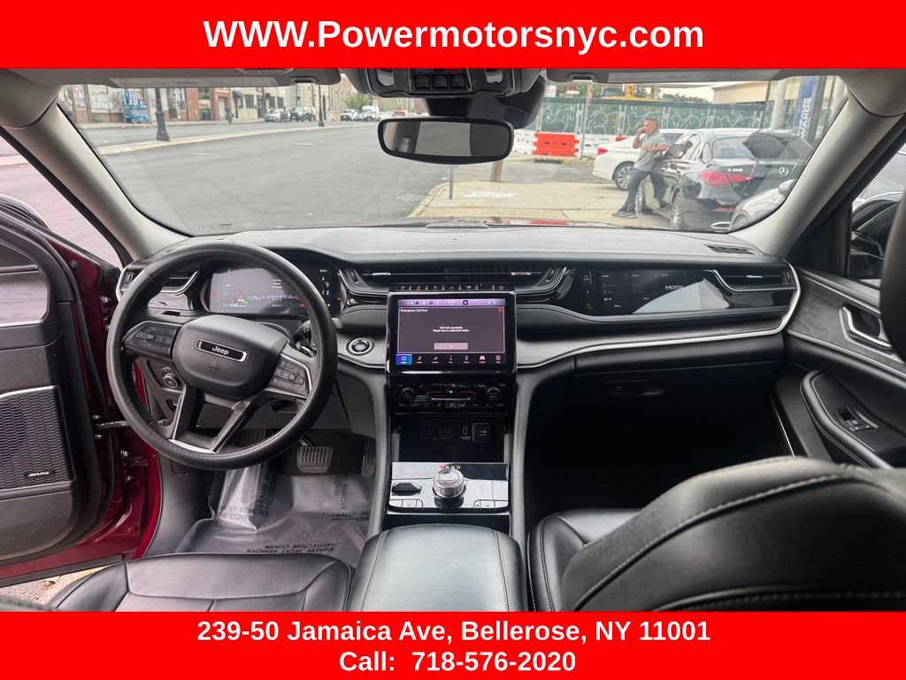 Used 2023 Jeep Grand Cherokee 4WD 4xe image 31
