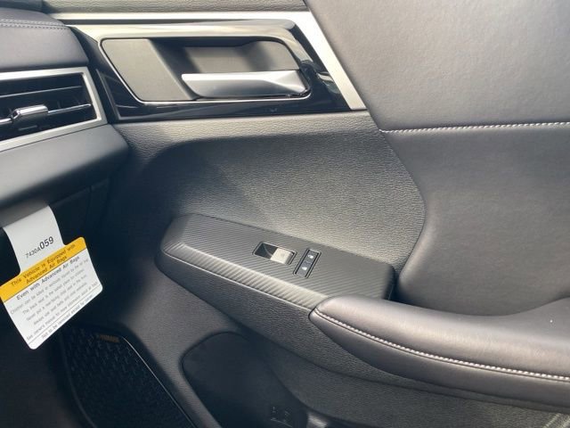 New 2025 Mitsubishi Outlander SE image 35