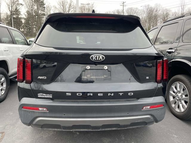 Used 2021 Kia Sorento S w/ Panoramic Sunroof Package image 3