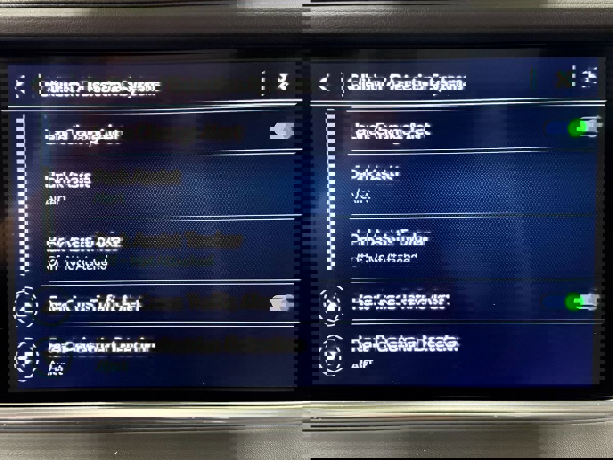 Used 2021 GMC Yukon Denali image 32