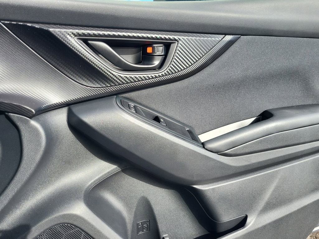 Used 2020 Subaru Crosstrek 2.0i image 17