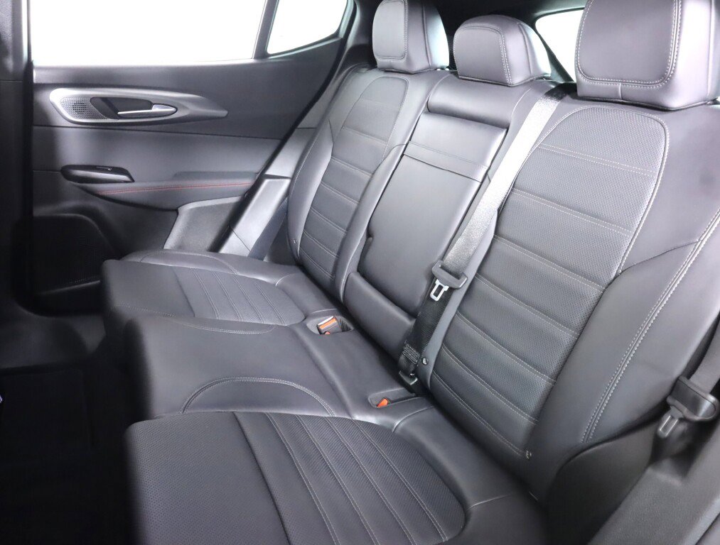 Used 2024 Dodge Hornet R/T Plus w/ Tech Pack Plus w/o Parking image 37