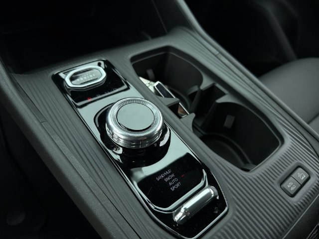 New 2026 Jeep Cherokee Limited AWD/4WD image 24