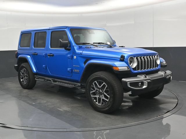 Used 2024 Jeep Wrangler Unlimited Sahara w/ Technology Group AWD/4WD image 1