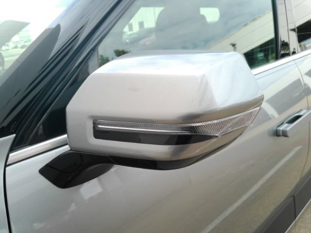 Used 2024 Kia EV9 Light Long Range RWD image 15