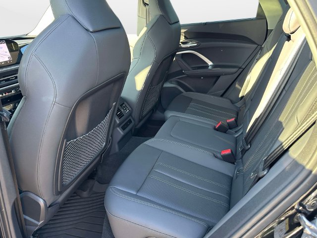 Certified 2025 Audi Q5 Premium Plus AWD/4WD image 14