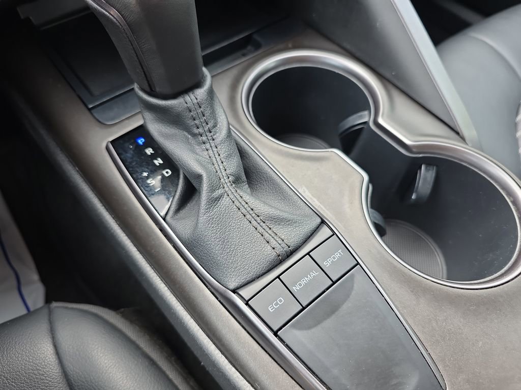 Used 2023 Toyota Camry SE FWD image 27