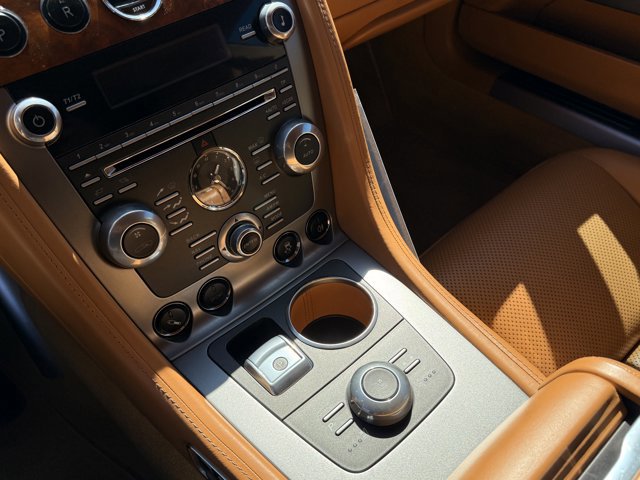 Used 2012 Aston Martin Rapide image 22