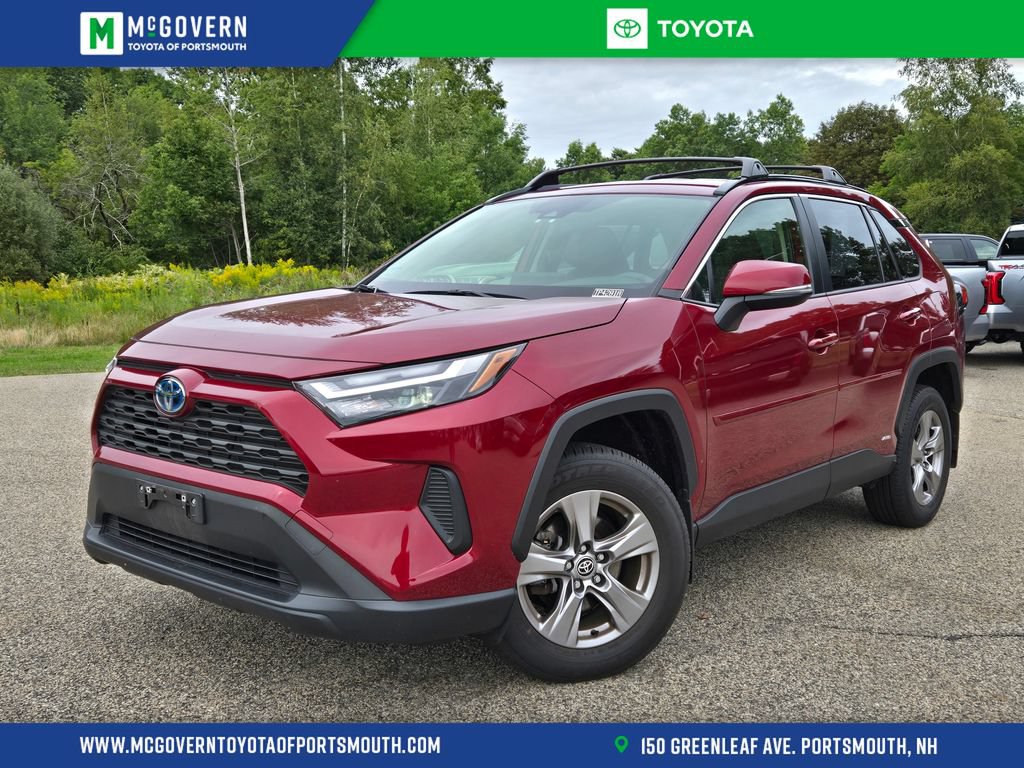 Used 2024 Toyota RAV4 XLE w/ Weather Package AWD/4WD video 1