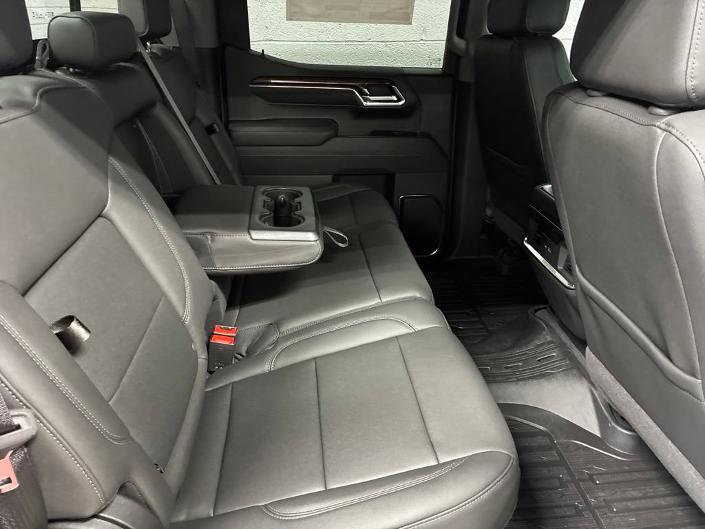 New 2026 GMC Sierra 1500 Elevation w/ Elevation Premium Package AWD/4WD image 10