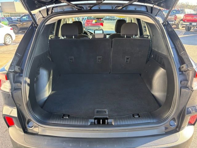 Used 2021 Ford Escape SE image 30