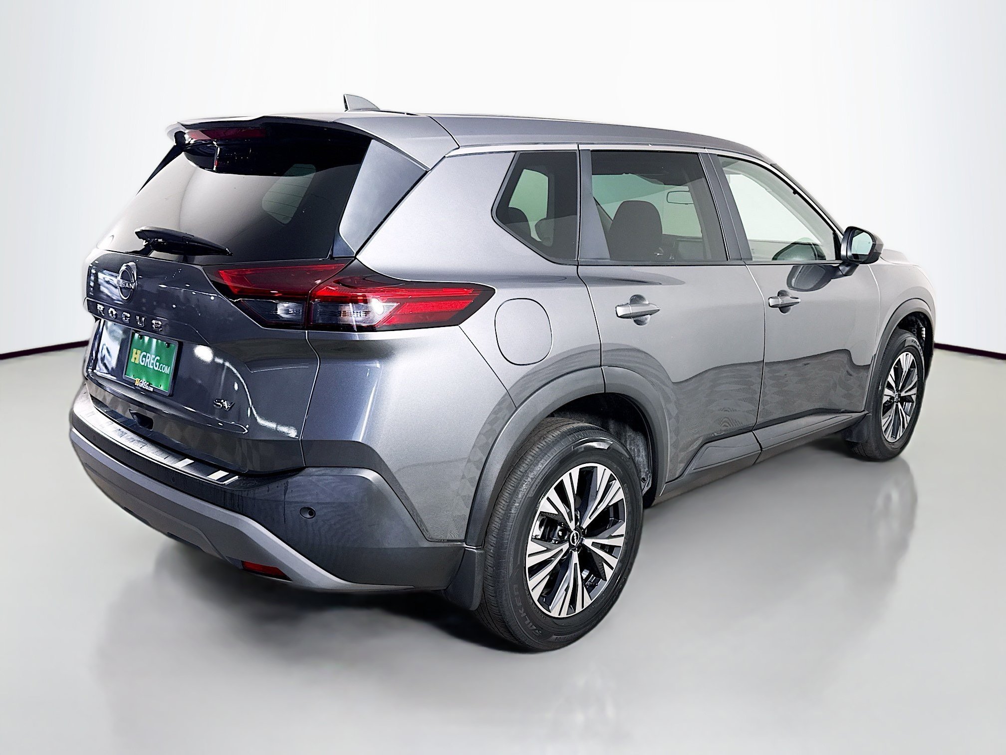 Used 2023 Nissan Rogue SV FWD image 10