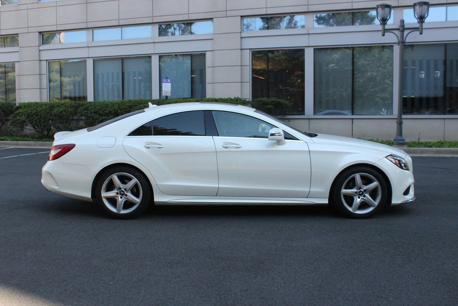 Used 2016 Mercedes-Benz CLS 400 4MATIC image 6