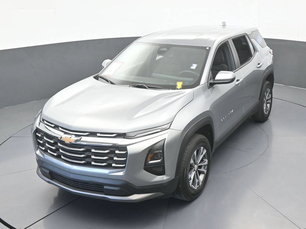 Used 2026 Chevrolet Equinox LT FWD image 42