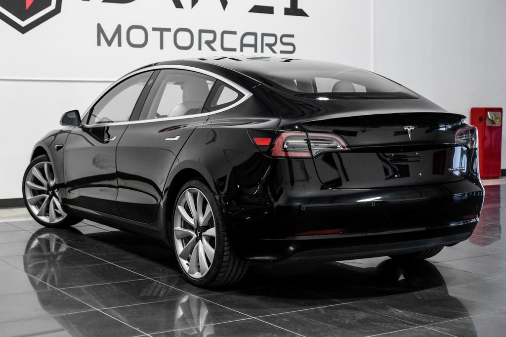 Used 2018 Tesla Model 3 Performance image 14