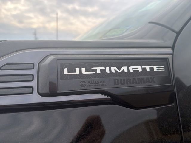 Used 2024 GMC Sierra 2500 Denali Ultimate w/ Max Trailering Package image 13