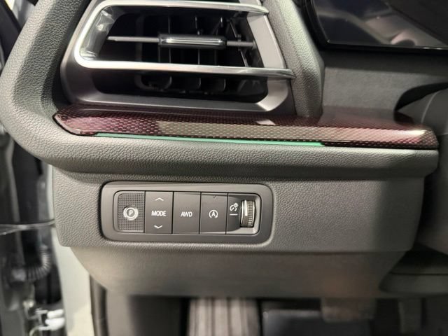 New 2027 Chevrolet Traverse RS AWD/4WD image 12