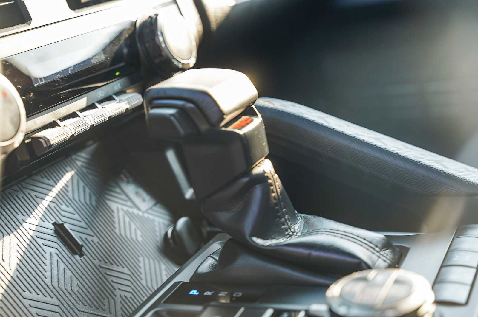 Used 2024 Toyota Tacoma TRD Off-Road image 22