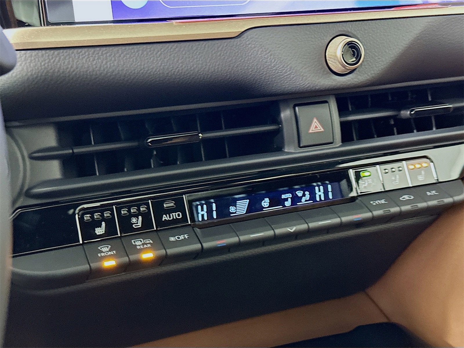 New 2026 Toyota Crown Signia image 16